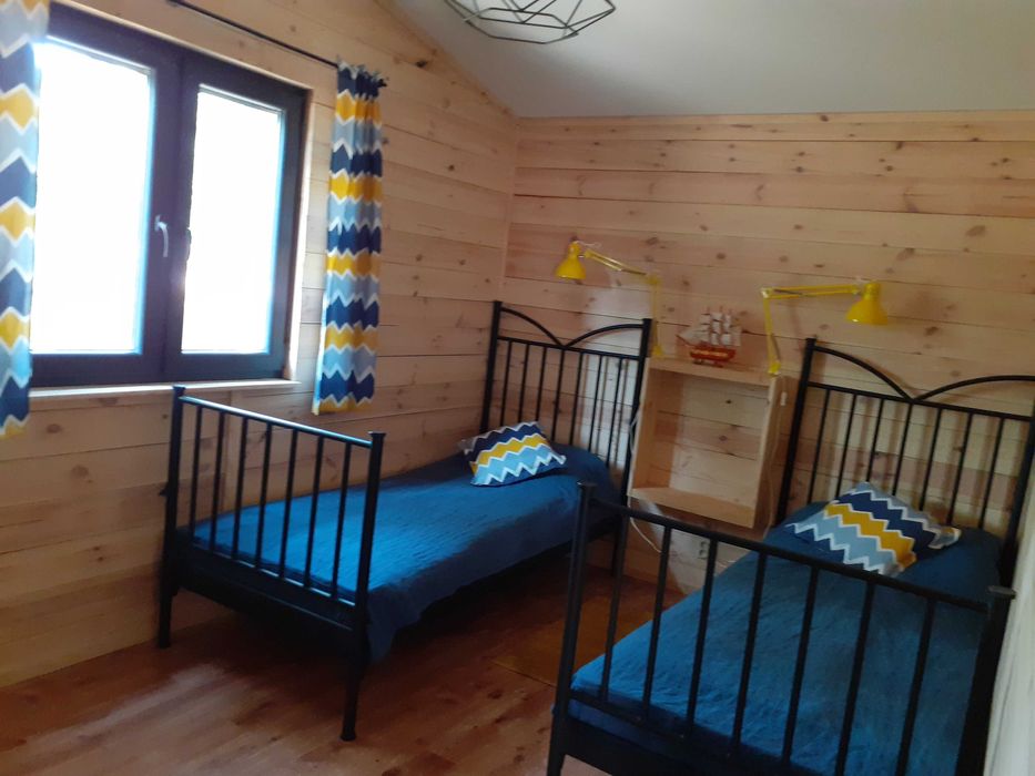 Dom letniskowy w lesie  nad Wkrą, 60km od W-wy.