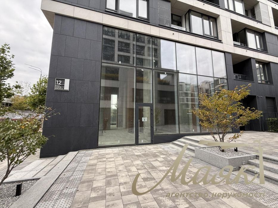 Продаж Фасадного Приміщення (244м2) в ЖК Бізнес-класу "UNIT.Home"