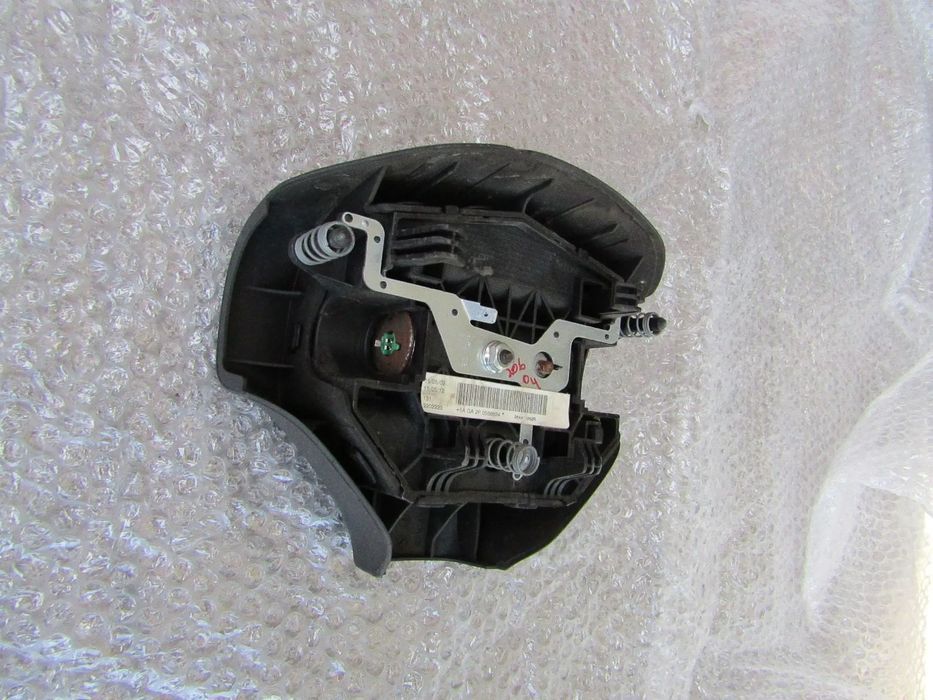 Airbag do volante Peugeot 206 ano 2003 a 2006 em bom estado