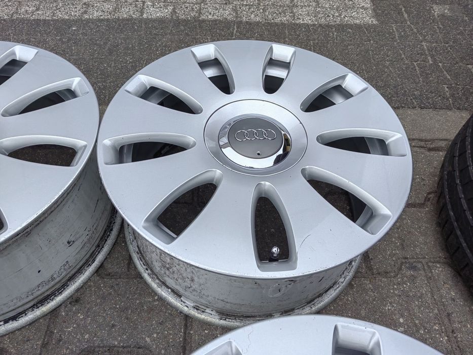 16" Audi A4 B5 B6 B7 8E0 Małysz Z kapslami S-Line VW Sharan Golf Gti Caddy Touran  Skoda Octavia Superb Eos OEM ORYGINAŁ Audi NR74