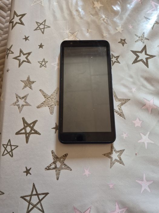 Телефон ZTE Blade L9