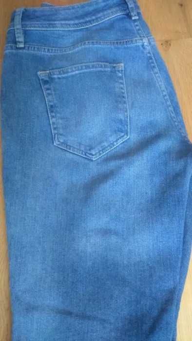 Jeansy damskie, spodnie girlfriend Cubus