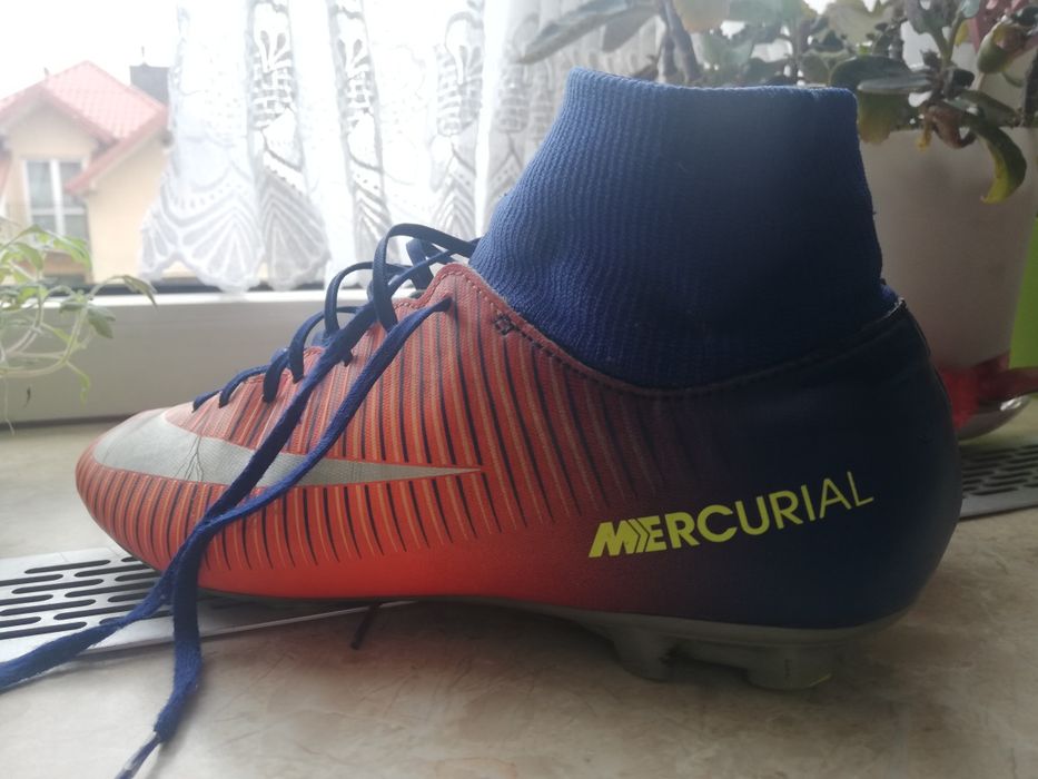 Koreczki Nike ze skarpetą