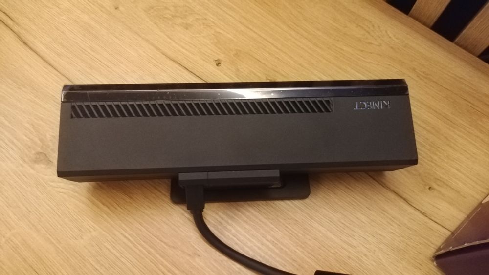 Kinect v2 nowy do XBOX + adapter do XBOX One S