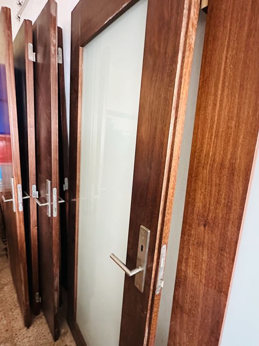 Portas madeira sucupira macica