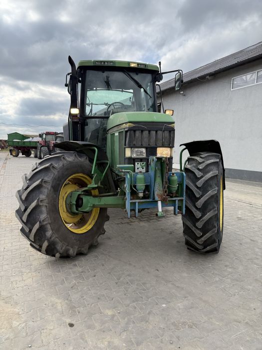 JOHN DEERE  6800 r 1998