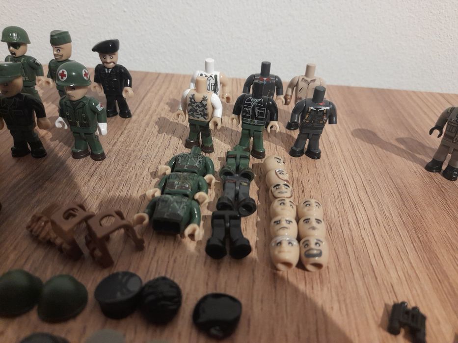 Okazja!Cobi Figurki z akcesoriami