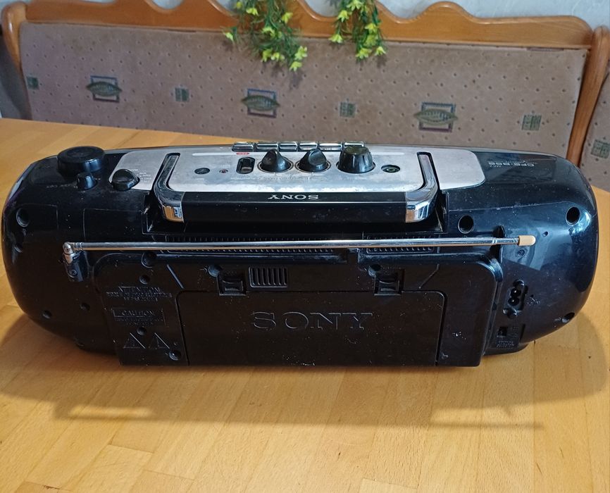 Музична блютуз колонка, бумбокс Sony