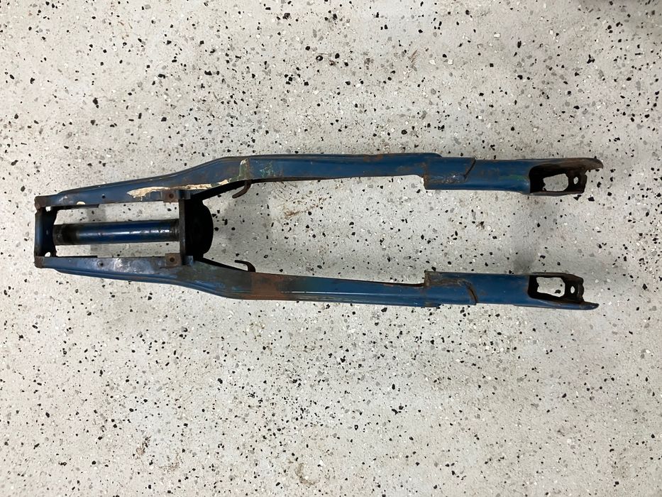 Przedni wahacz Romet komar