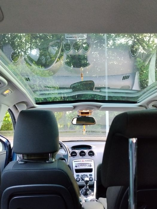 Peugeot  308 sw spot.