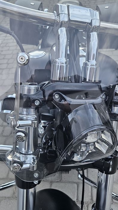 Szyba Harley Davidson FXBR FXBB Softaila