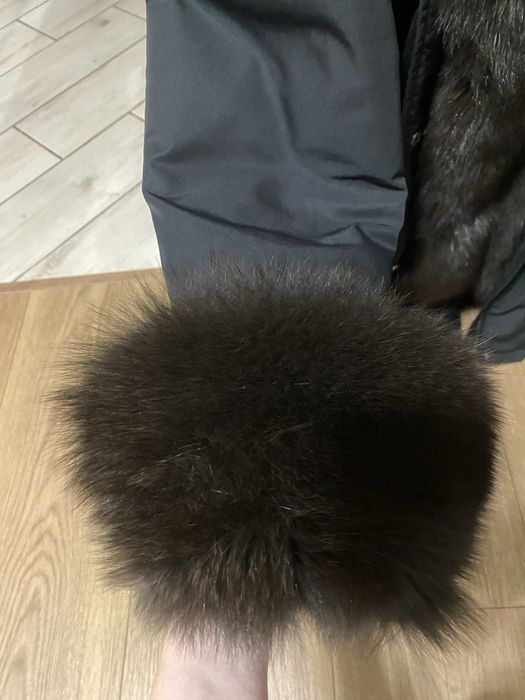 Жіноча куртка парка