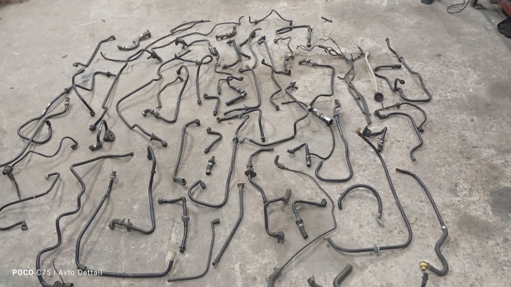 Трубка вакумної системи Ауди Пасат БМв опель рено вольво нисан