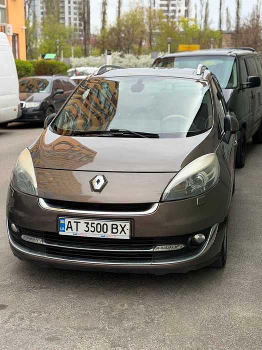 Renault Scenic 2013