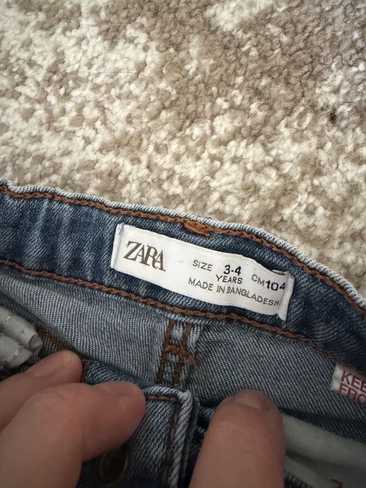Джинси Zara на дівчинку 104 р + кофта Gap