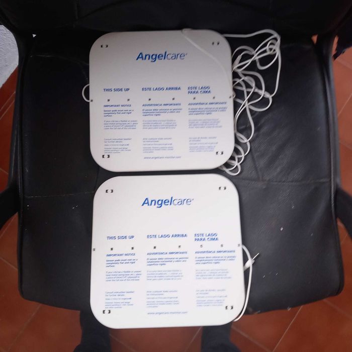 O intercomunicador Angelcare AC 201R - Com livro de instruções