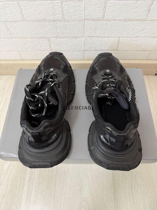Balenciaga 3xl black 42