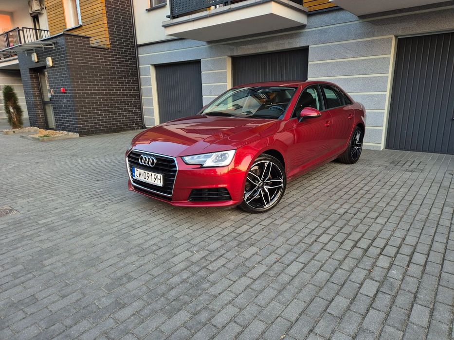 Audi A4 Limousine Nawi_GrzaneFotele_Automat_Koła 18 cali_SerwisASO_MożliwaZamiana