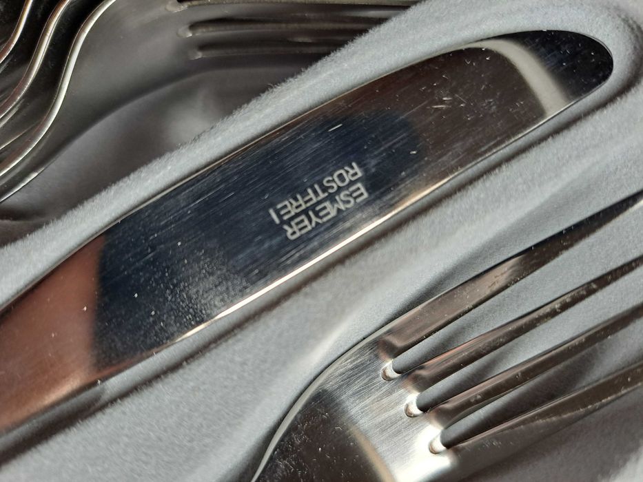 SOLINGEN ESMEYER rostfrei komplet zestaw sztućców 12 osób walizka