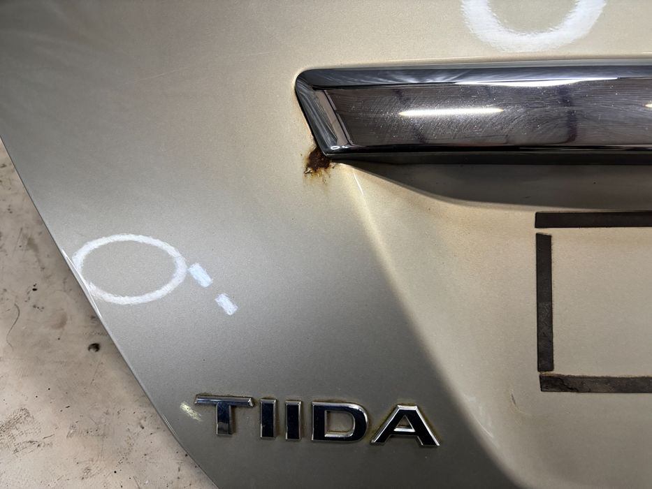 Klapa Bagażnika Nissan Tiida I 1 Sedan K: K32