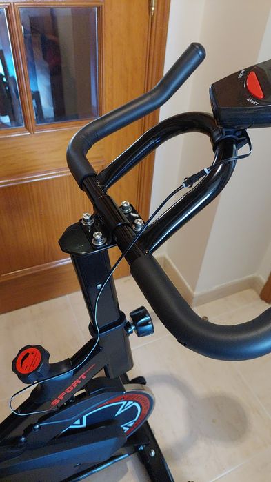 Bicicleta Estática*NOVA