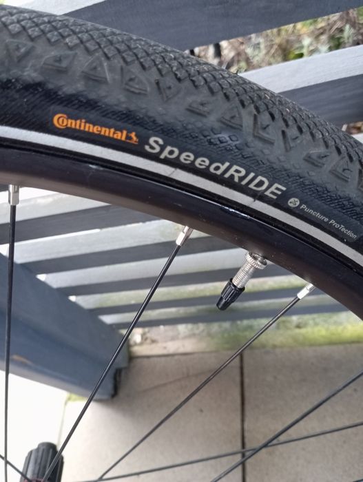 Komplet kół rowerowych 28 cali