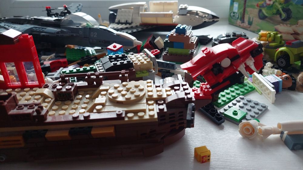 Конструктор лего корабель літак мотоцикл ракета