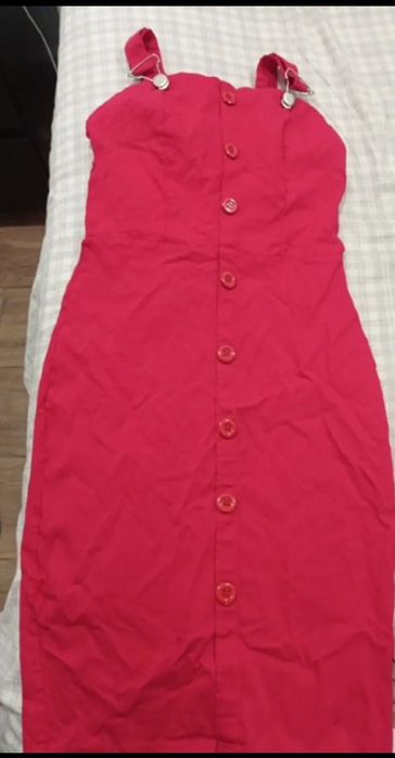 Vestido vermelho longo tubinho