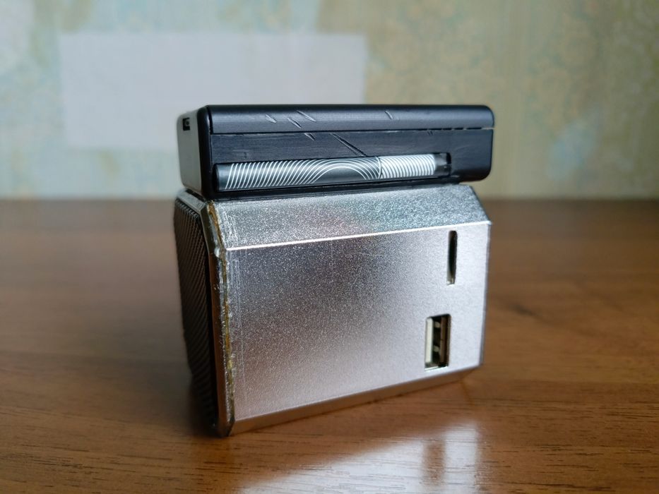 Продам портативну колонку