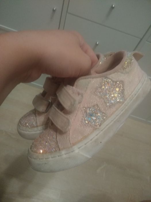 Vendo botas e sapato ténis menina 26 -3€