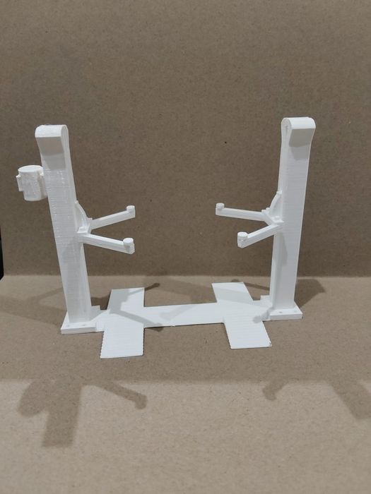 Podnośnik warsztatowy w skali 1:24