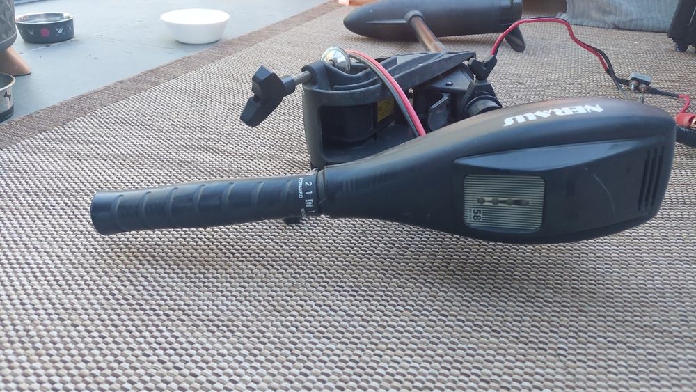 Silnik elektryczny wędkarski