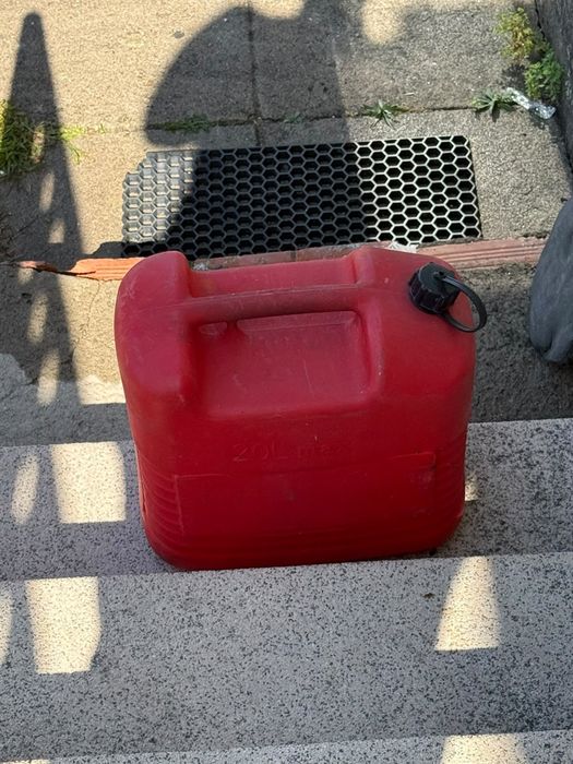 Jerrican 20L usado