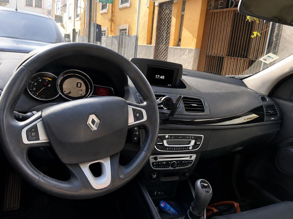Renault Mégane Sport Tourer 1.5 dCi 90cv – 2012