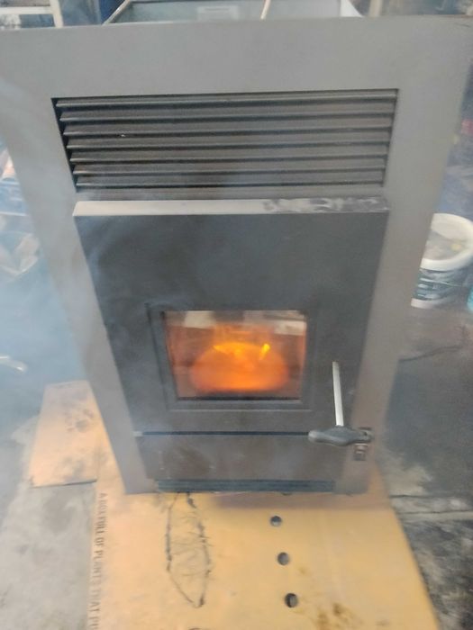 Sprzedam piec na pellet wodke 10 KW wodny