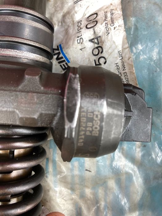 Насосфорсунки зняті з пассат б6