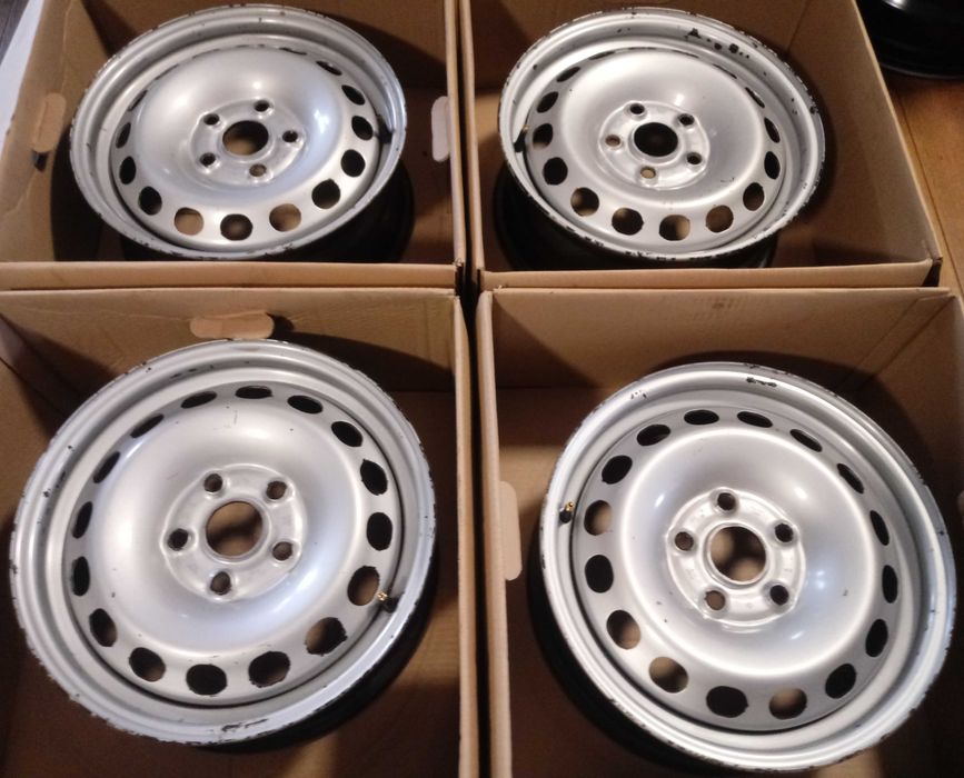 4× Felga stalowa 6.0" x 15" 5x112 ET47