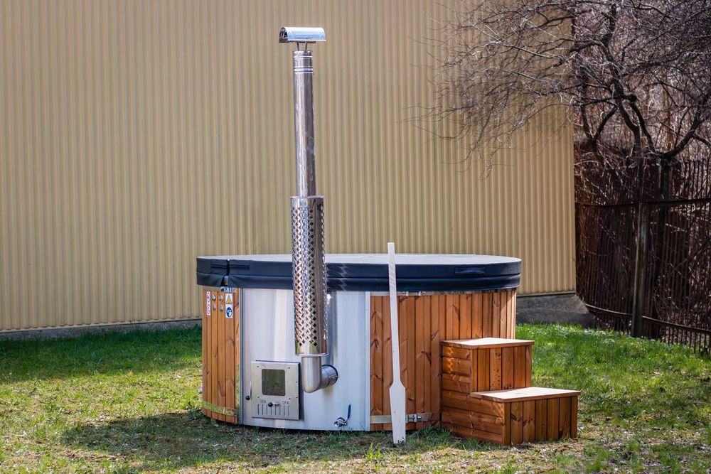 Balia ogrodowa z piecem opalanym drewnem