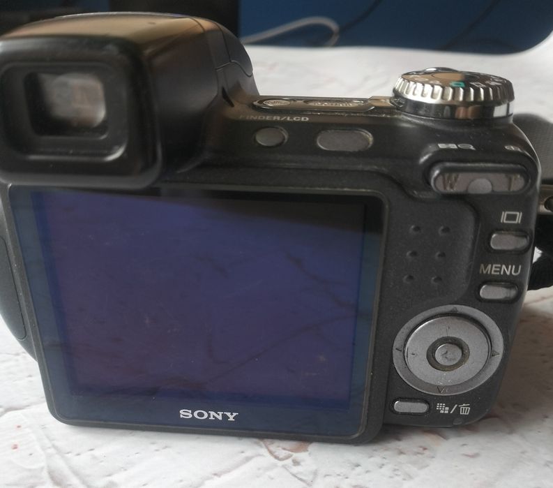 Фотоапарат SONY у кофрі