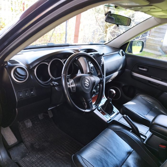 Suzuki Grand Vitara 2.0 LPG