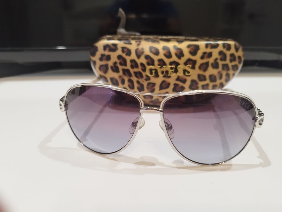 Сонцезахисні окуляри GUESS (оригінал).
