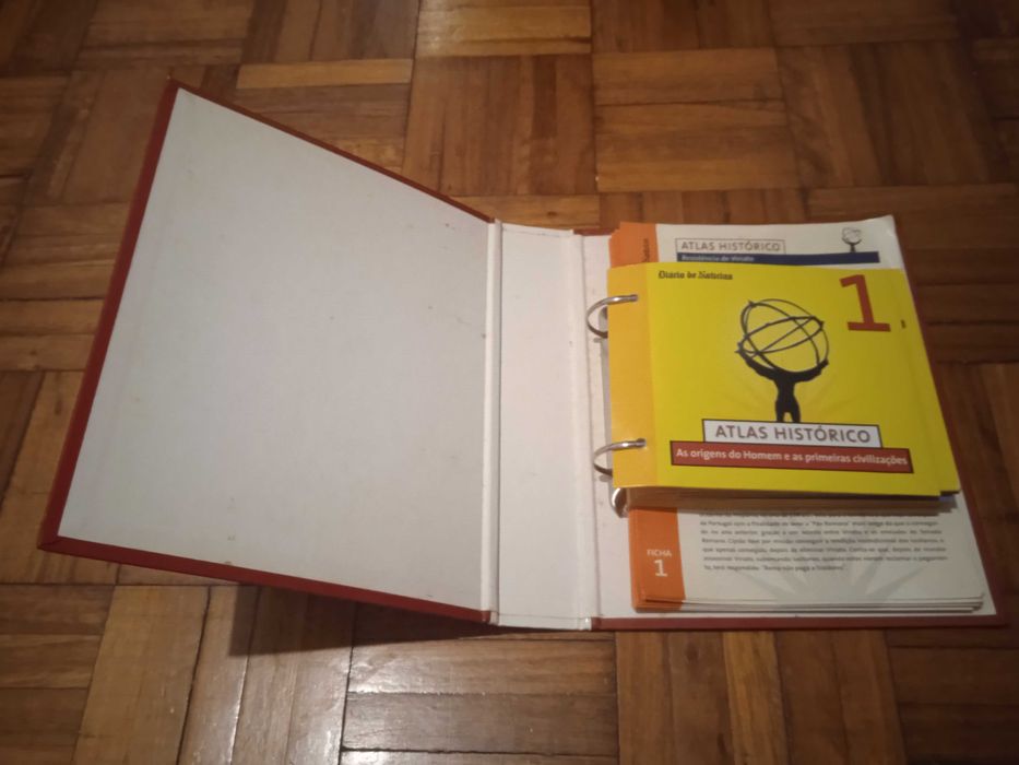 Atlas Histórico Diário de Notícias