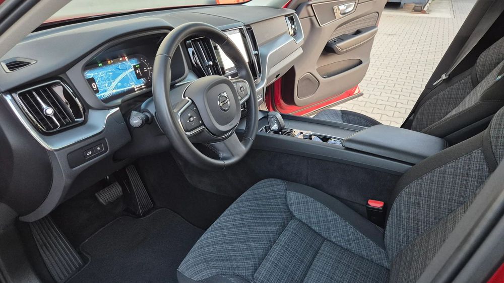 Volvo XC 60 BLIS/ACC/Panorama/Kamera/Salon Polska/Serwis ASO Volvo/Faktura VAT 23%