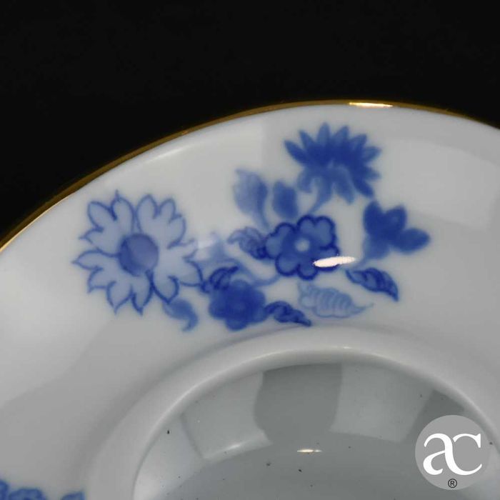 Conjunto de 2 caixas com tampa Porcelana Vidal Arte, forma de chapéu