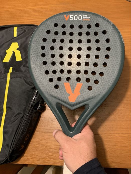 Raquete e bolsa volt 500
