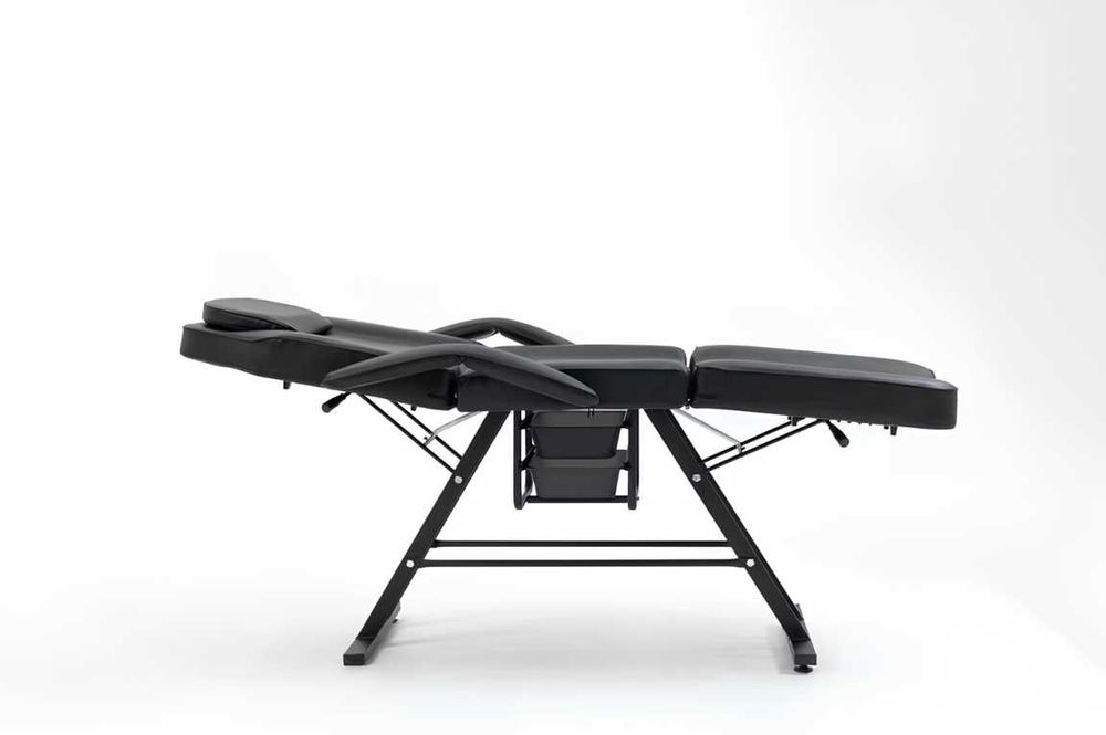 Косметологічна кушетка для масажу процедур лежак та педикюрна