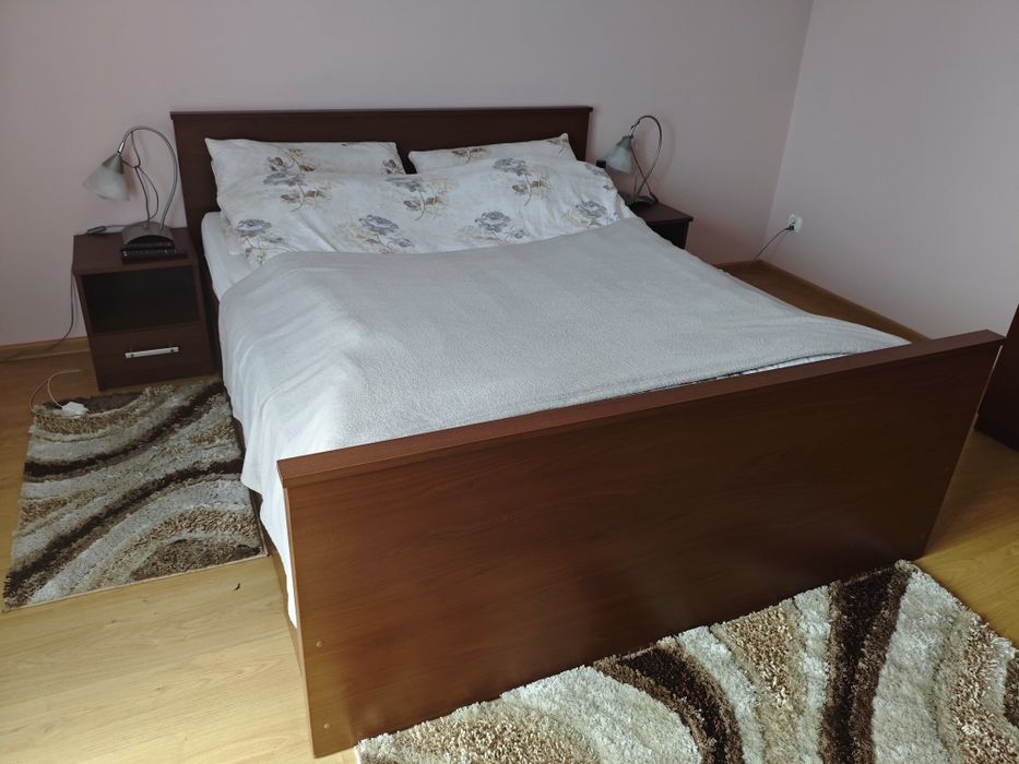 Komplet mebli do sypialni