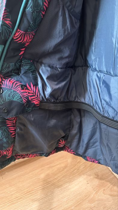 Продам термо куртку, зріст 152 см