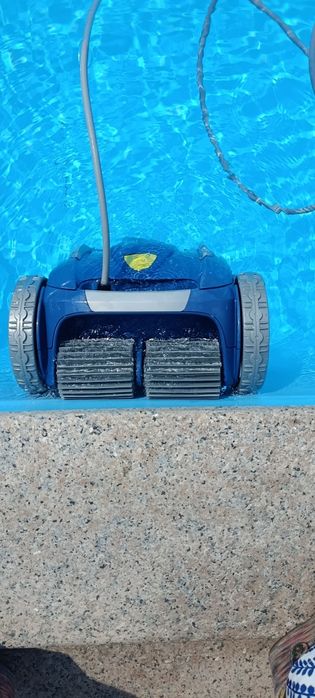Robô Zodiac Vortex 4WD AZUL Lift - Ref WR000161 - Carrinho - Como Novo