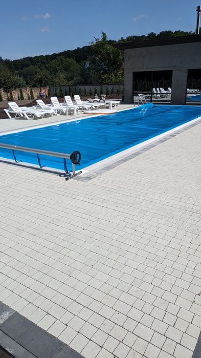 Вкладання бруківки. Машинна кладка.